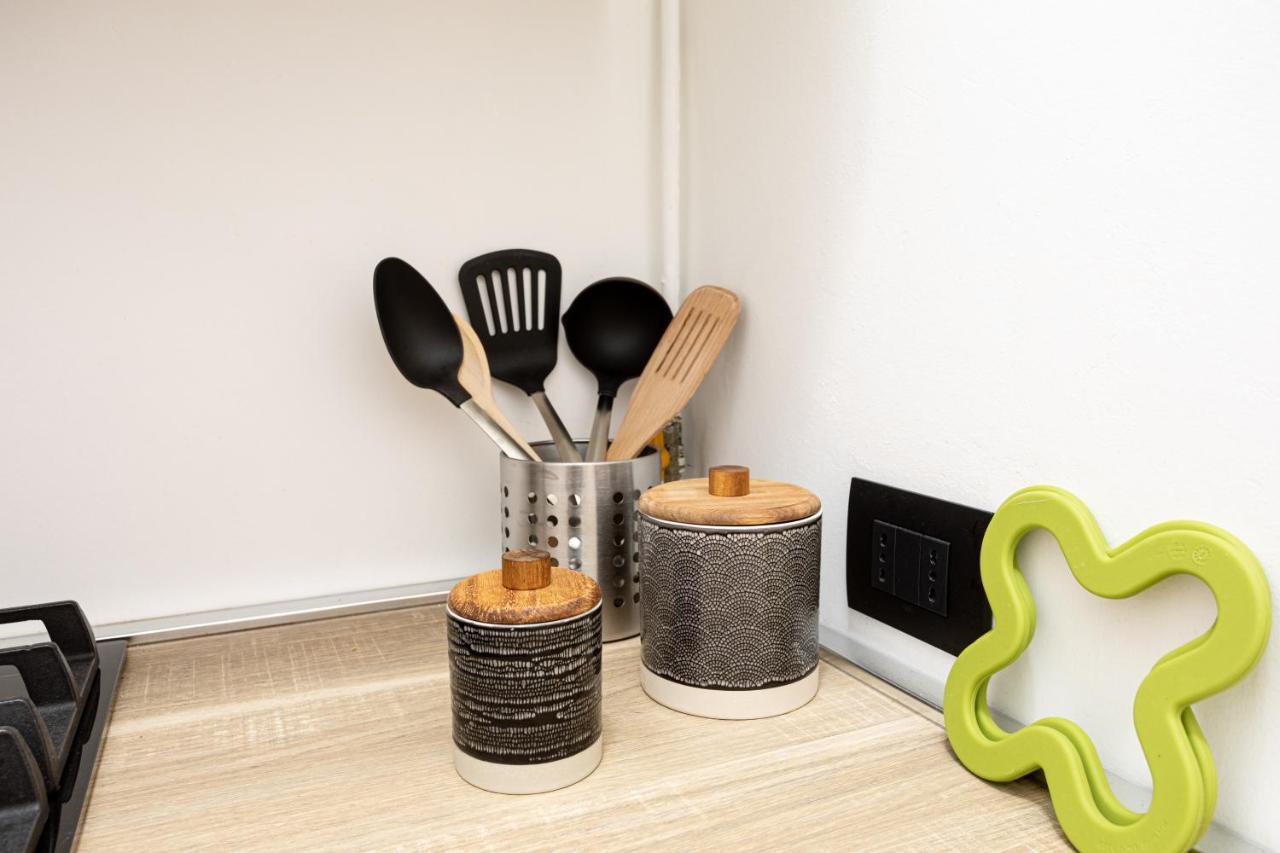 Xenia Apartments - Enjoy Porta Venezia In Modern Apt- 10 Min From Duomo — Photos 2